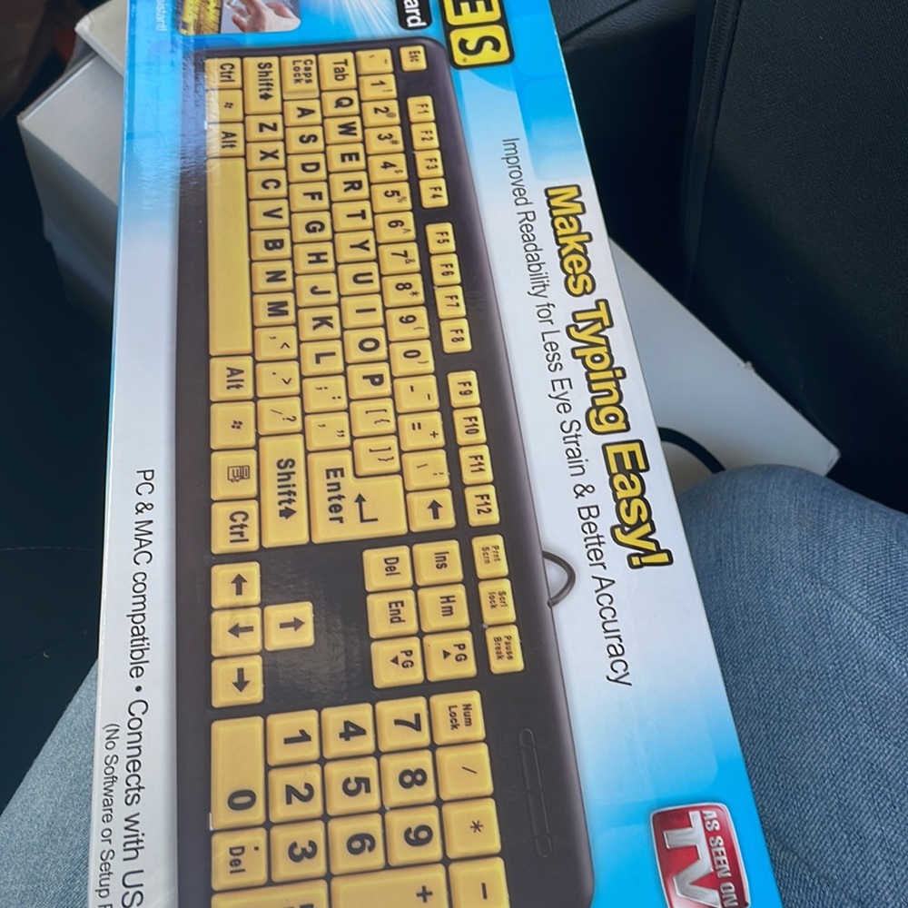 E Z. EYES Large Print Keyboard - Picture 2 of 2